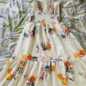 Large, strapless dress